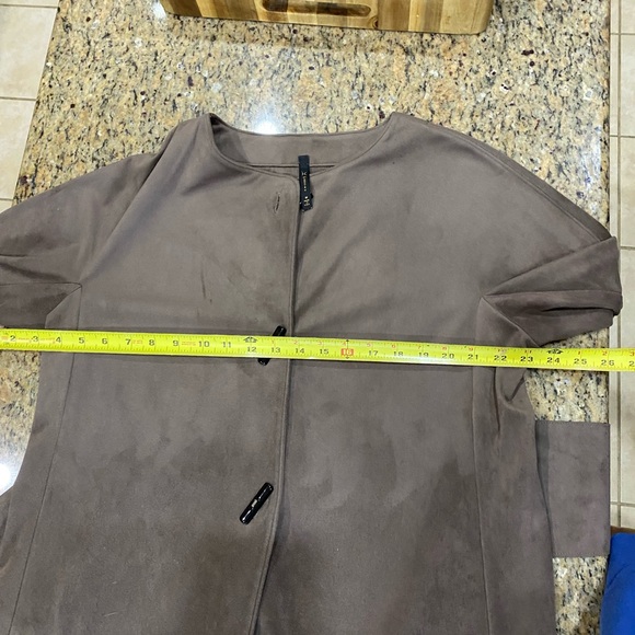 IC by Connie K Brown Jacket - Picture 6 of 10